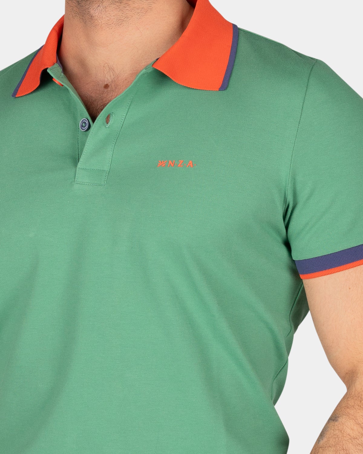 Sportive solid coloured polo - Amazon Green