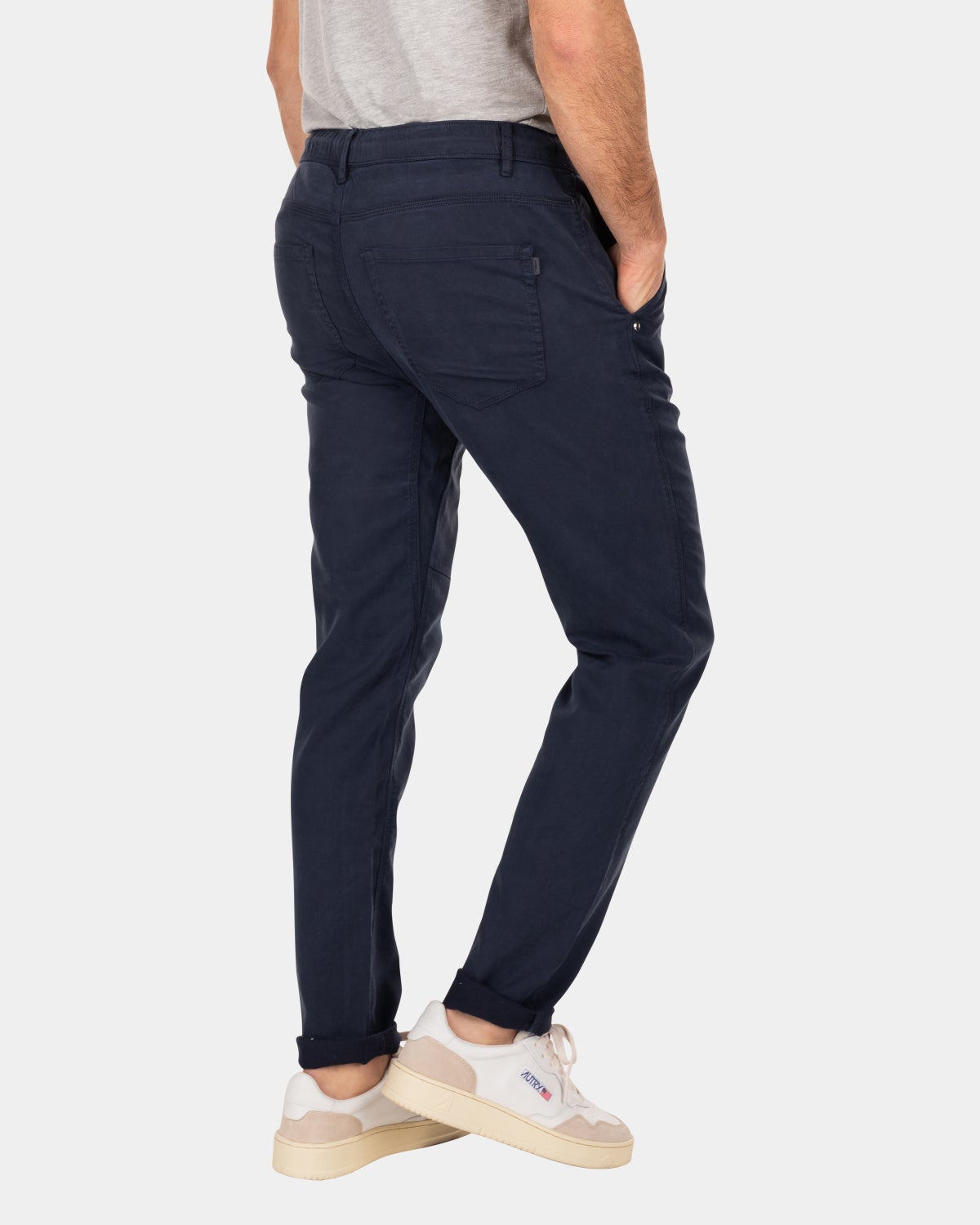 Sportive solid coloured chino - Traditional Navy